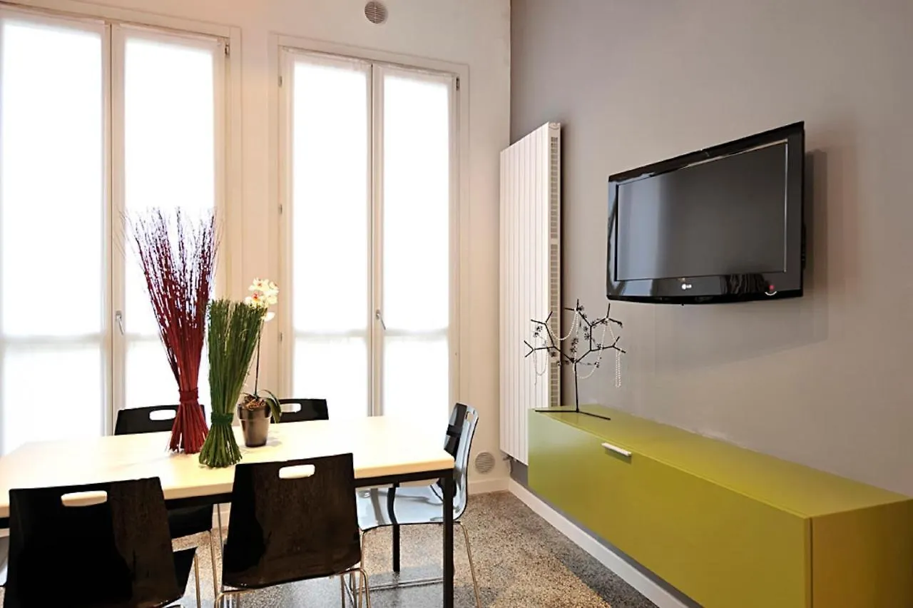 Garden Apartments Venecia